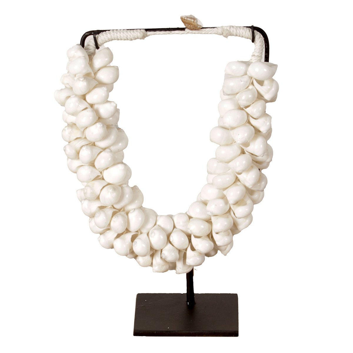 Schelp ketting op standaard