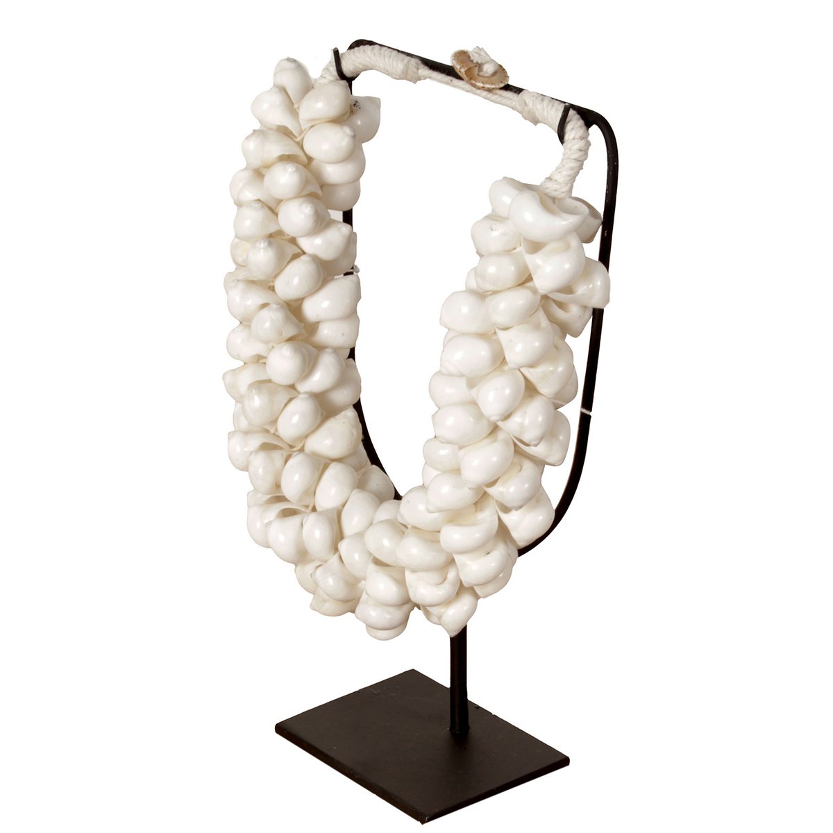 Schelp ketting op standaard